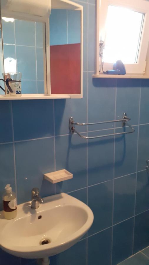 Apartments Slavica โบล ภายนอก รูปภาพ